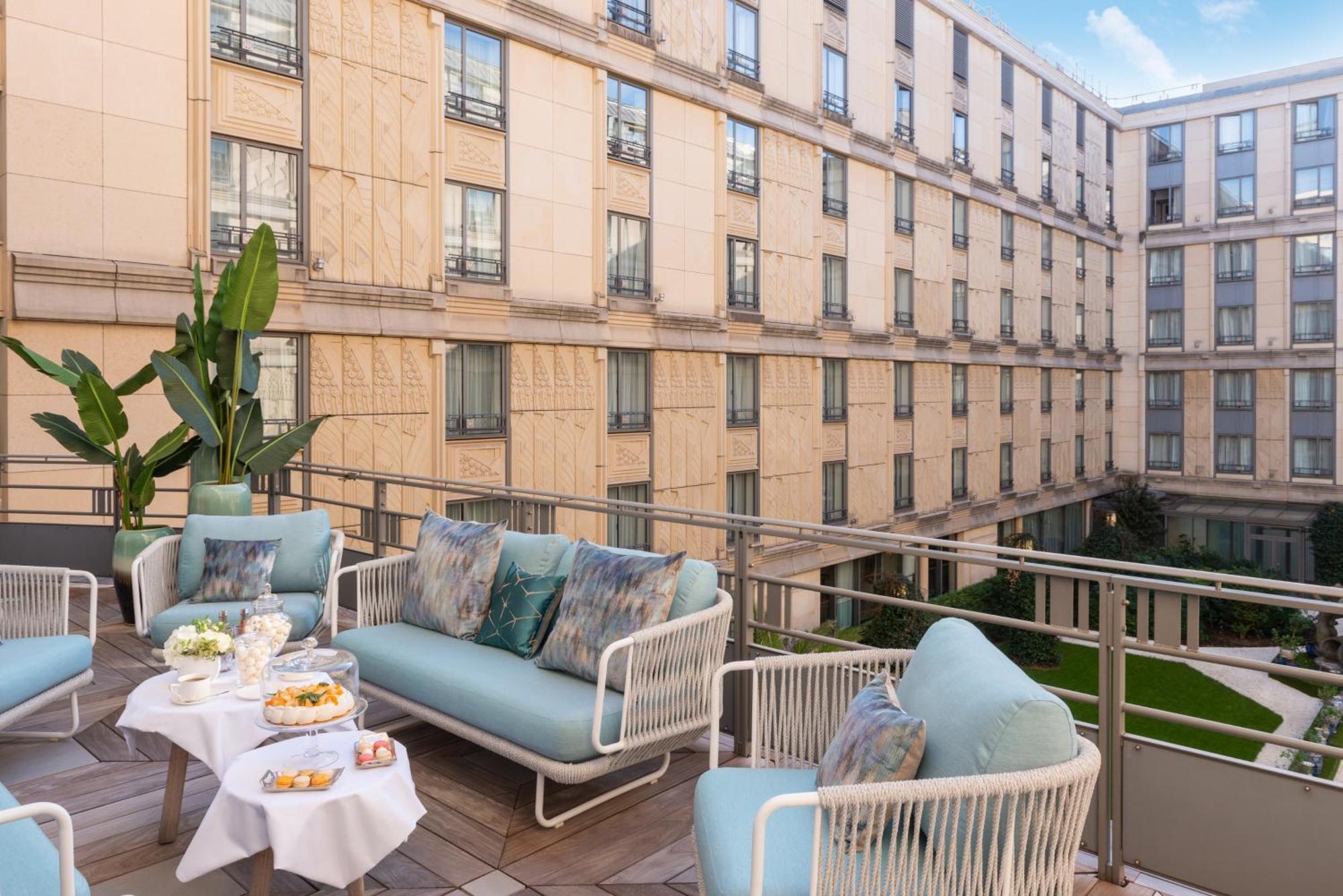โฮเทล ดู กอลเลคชั่นเนอ อาร์ก เดอ ทริยมฟ์ Hotel ปารีส ภายนอก รูปภาพ The Terrace at The Ivy Collection