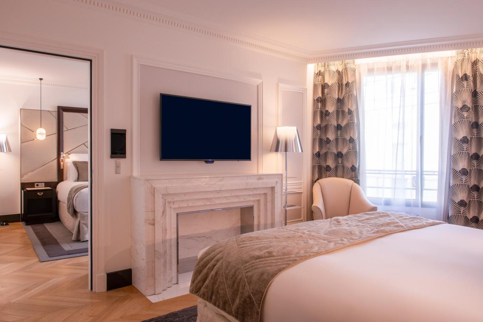 โฮเทล ดู กอลเลคชั่นเนอ อาร์ก เดอ ทริยมฟ์ Hotel ปารีส ภายนอก รูปภาพ