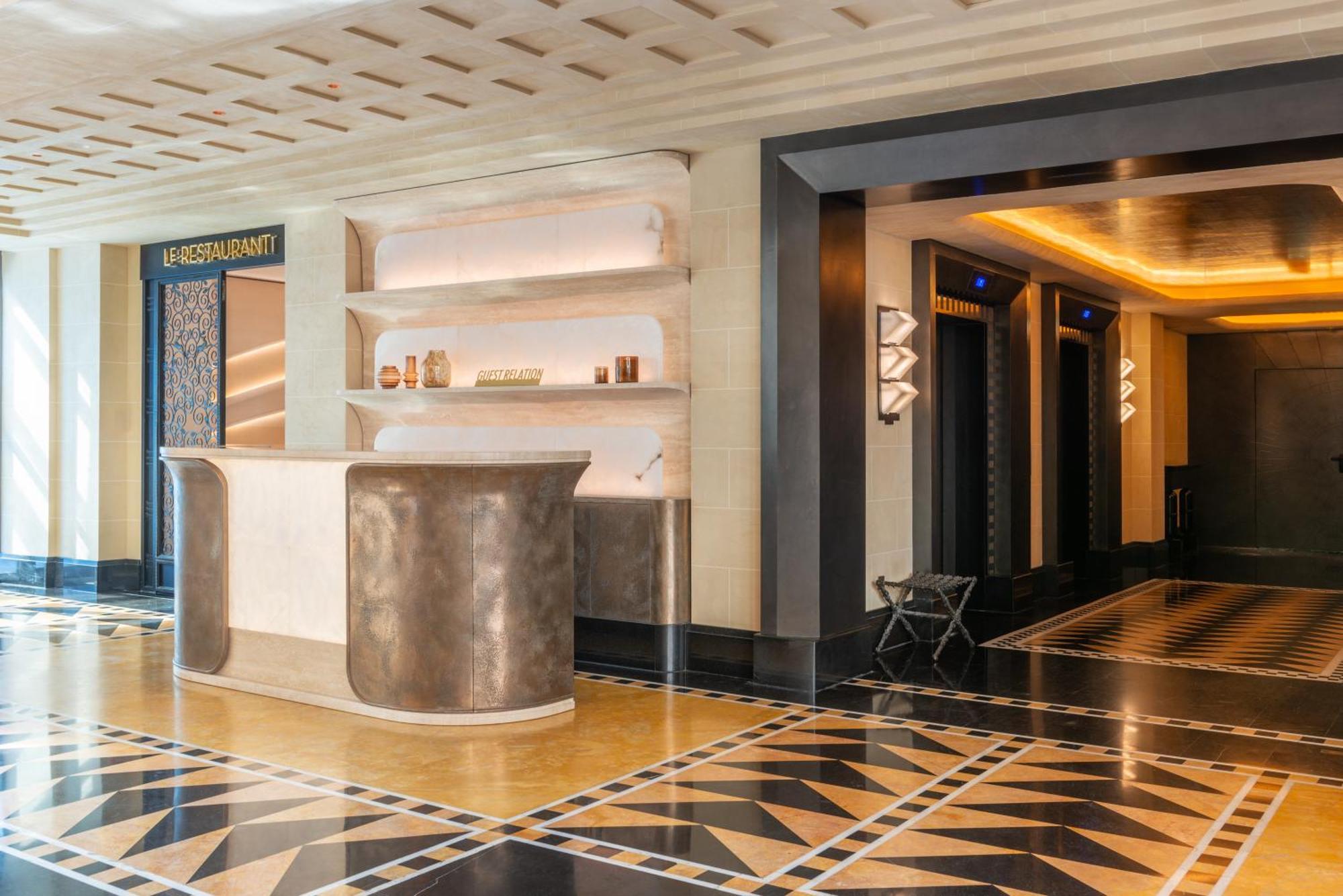 โฮเทล ดู กอลเลคชั่นเนอ อาร์ก เดอ ทริยมฟ์ Hotel ปารีส ภายนอก รูปภาพ The lobby of the hotel
